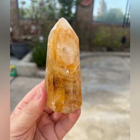 Golden Healer Quartz Crystal Tower w/Rainbow - Picture 4 of 9